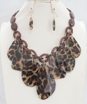 YNE5645LP GOLD BLACK NECKLACE SET