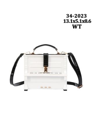 34-2023 WT PIANO BAG